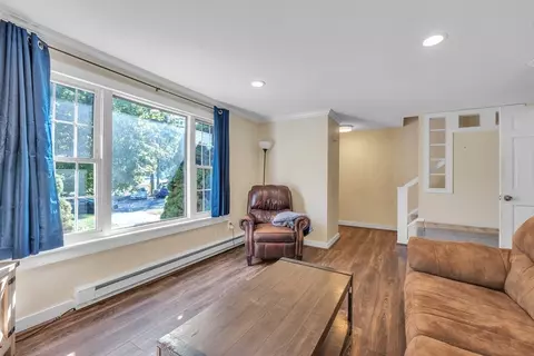 37 Warebrook Vlg, Ware, MA 01082 photo 8