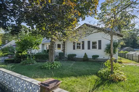 1 Lavally Rd, Randolph, MA 02368