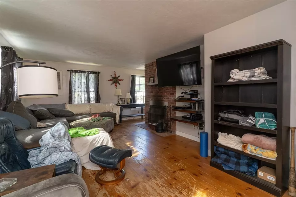 Other - 157 School St, North Brookfield, MA 01535 photo 4 of 5