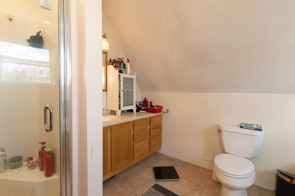 Bath - 157 School St, North Brookfield, MA 01535 photo 4 of 4