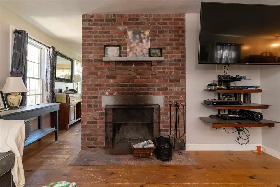 Living - 157 School St, North Brookfield, MA 01535 photo 2 of 2