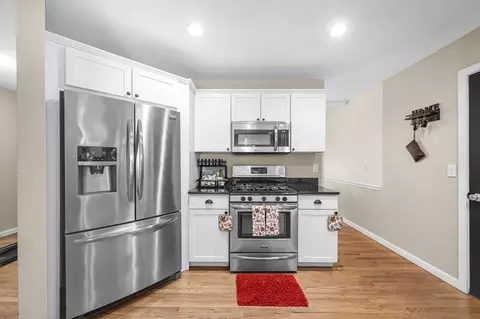 Kitchen - 77 Gates Ave, Springfield, MA 01118 photo 3 of 4