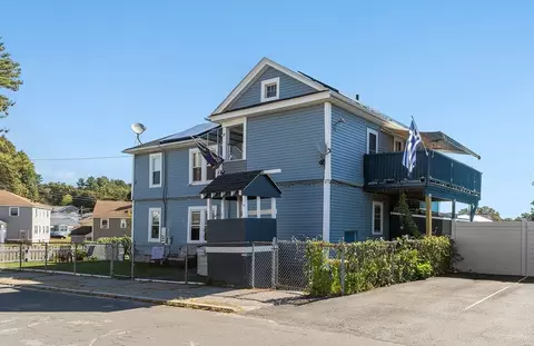 28-30 Tudor St, Methuen, MA 01844