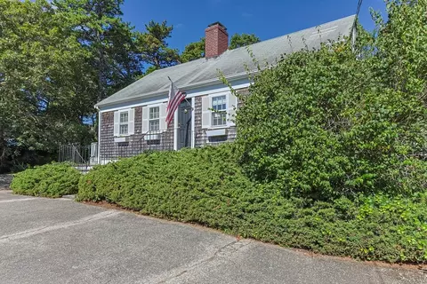 200 Hardings Beach Rd, Chatham, MA 02633