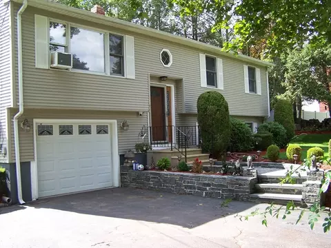 94 Lower Gore Rd, Webster, MA 01570 photo 2