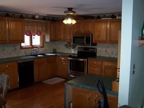 94 Lower Gore Rd, Webster, MA 01570 photo 10