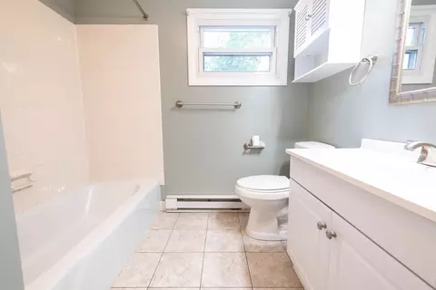 136 Joan St, Springfield, MA 01129 photo 6