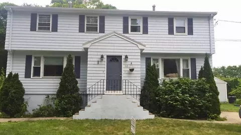 112 Pearl St #B, Woburn, MA 01801