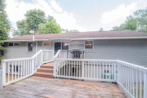 Exterior - 6 Edgewood St, Derry, NH 03038 photo 3 of 3