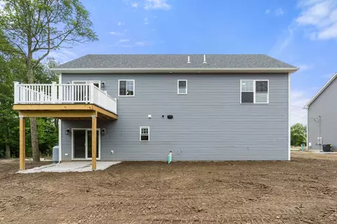12 Bronson St, Fall River, MA 02721 photo 11