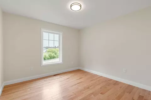 12 Bronson St, Fall River, MA 02721 photo 2