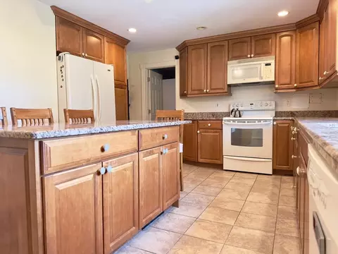 Kitchen - 46 Lyman St, Worcester, MA 01603 photo 2 of 4