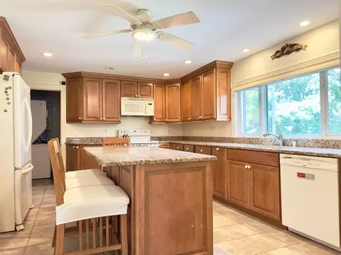 Kitchen - 46 Lyman St, Worcester, MA 01603 photo 1 of 4