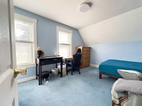 Bedroom - 46 Lyman St, Worcester, MA 01603 photo 2 of 2