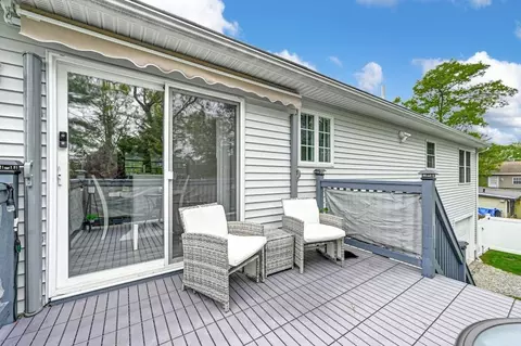 Exterior - 15 Jackson Rd, Webster, MA 01570 photo 2 of 6