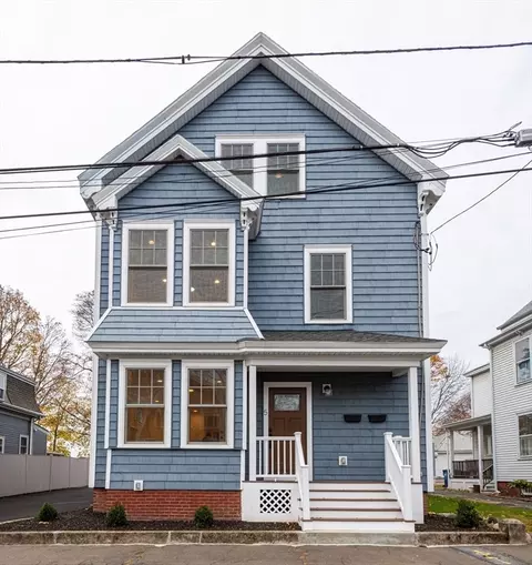 5 Woodside St #5-1, Salem, MA 01970