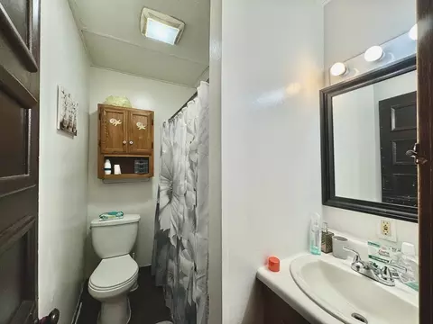 427 Orange St, Springfield, MA 01108 photo 11