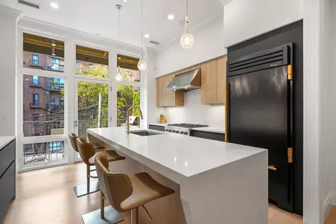 30 Concord Sq #1, Boston, MA 02118