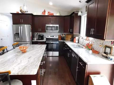 16 Wakefield Ave, Webster, MA 01570 photo 6