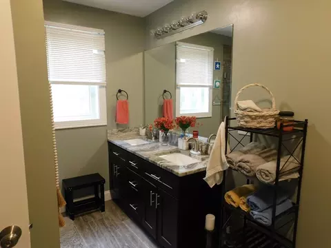 16 Wakefield Ave, Webster, MA 01570 photo 13