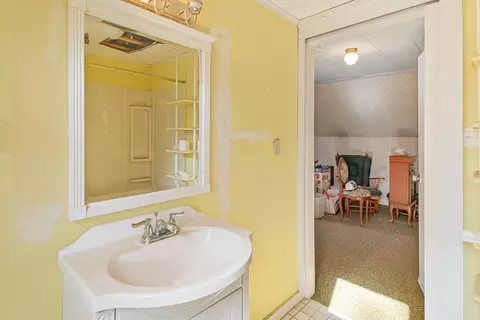 400 River Rd, Hudson, MA 01749 photo 12