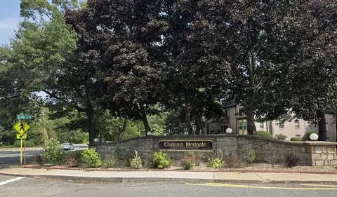 116 Oak Ln #12, Brockton, MA 02301