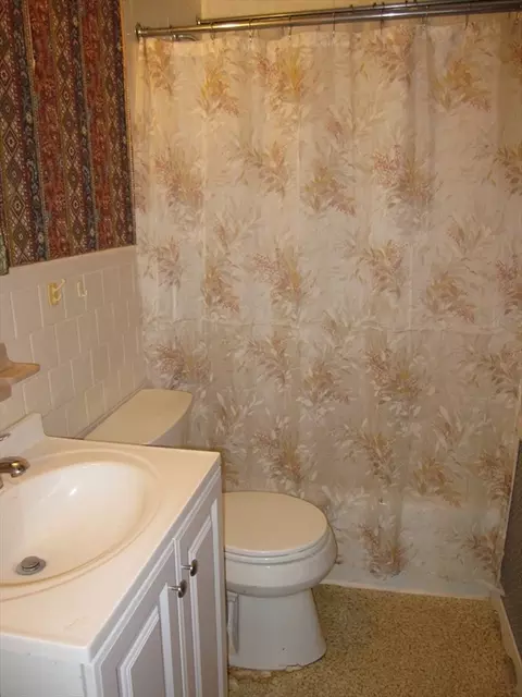 6 Broads Ave, Natick, MA 01760 photo 17