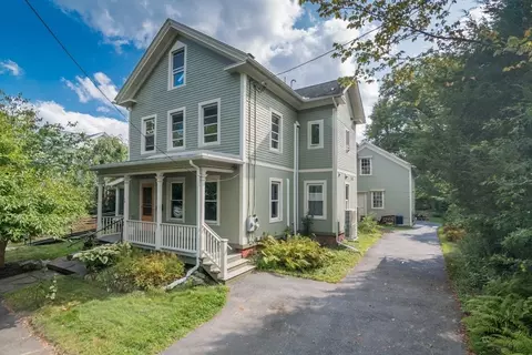25 Munroe St, Northampton, MA 01060