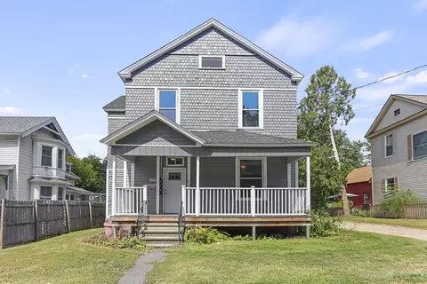 92 W Housatonic St, Pittsfield, MA 01201