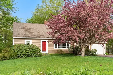 882 Old Keene Rd, Athol, MA 01331