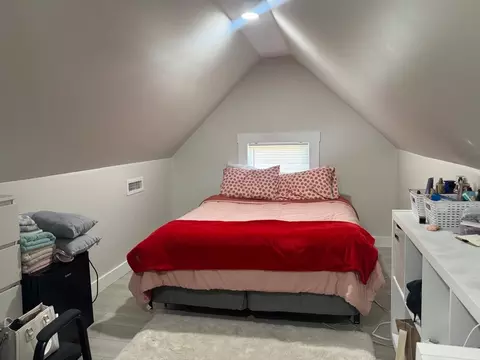Bedroom - 984 Middlesex St, Lowell, MA 01851 photo 5 of 6