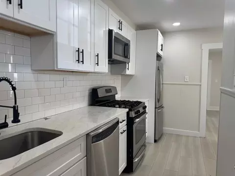 Kitchen - 984 Middlesex St, Lowell, MA 01851 photo 3 of 5