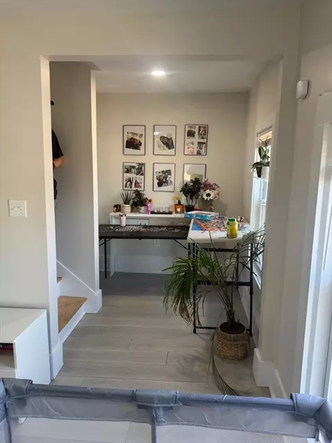 Entry Way - 984 Middlesex St, Lowell, MA 01851 photo 2 of 2