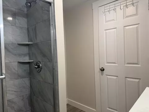 Bath - 984 Middlesex St, Lowell, MA 01851 photo 7 of 12