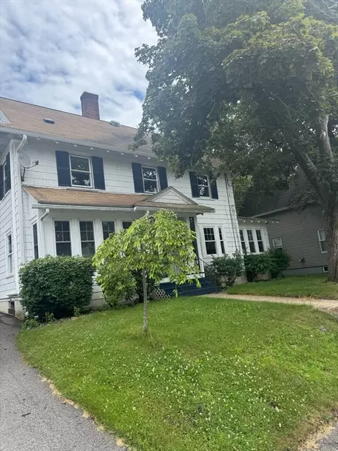 104 Maple St, Gardner, MA 01440 photo 2