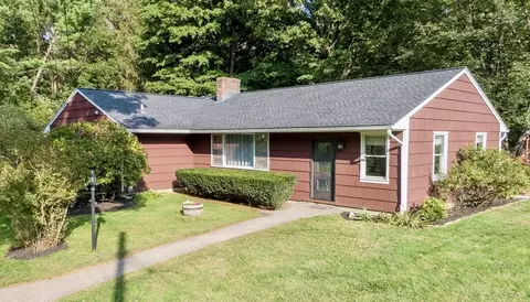 7 Church St Ext, West Brookfield, MA 01585