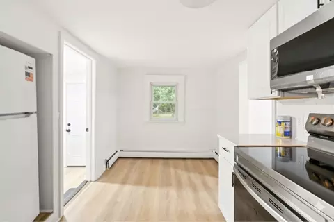 39 3rd Ave, Bellingham, MA 02019 photo 4