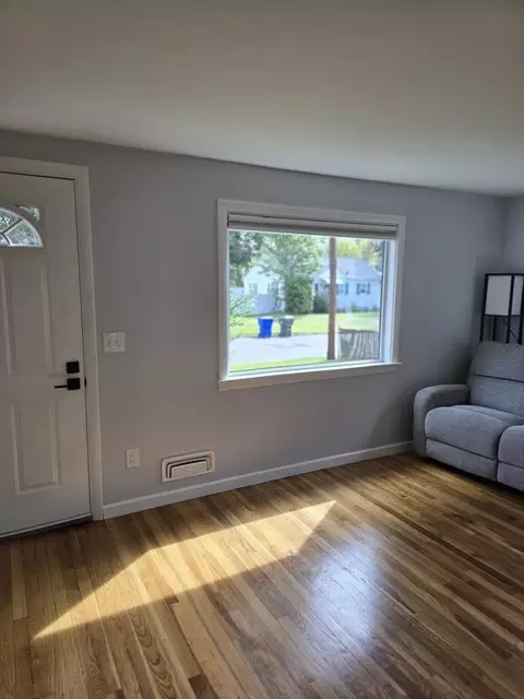 98 Granger St, Springfield, MA 01119 photo 15