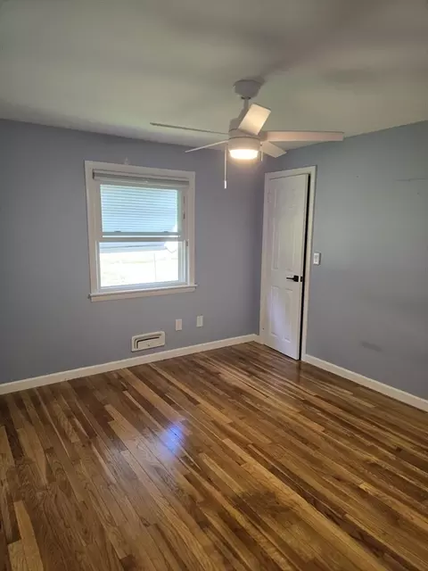 98 Granger St, Springfield, MA 01119 photo 21