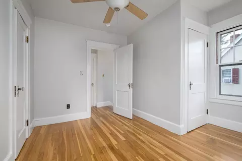 80 Pine St, Florence, MA 01062 photo 20