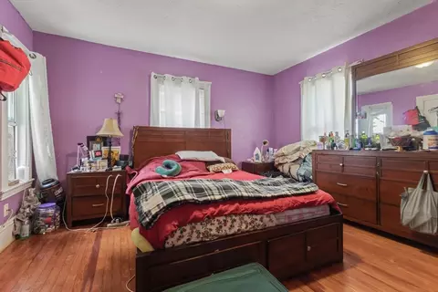 Bedroom - 74 Summer St, Everett, MA 02149 photo 3 of 6