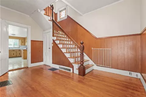 Entry Way - 74 Summer St, Everett, MA 02149 photo 1 of 2