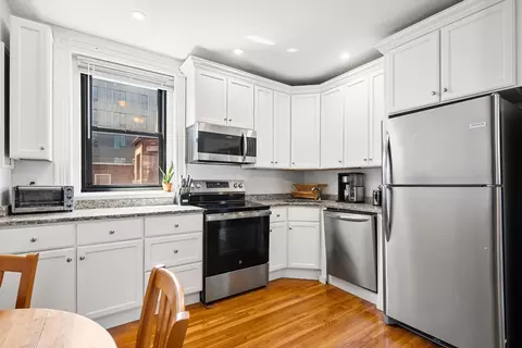 107 Jersey St #16, Boston, MA 02215