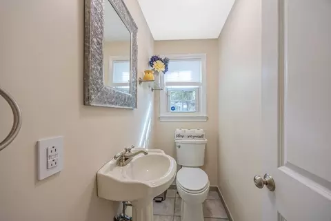 63 Bridle Path, Springfield, MA 01118 photo 17