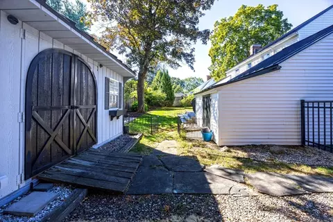 63 Bridle Path, Springfield, MA 01118 photo 37