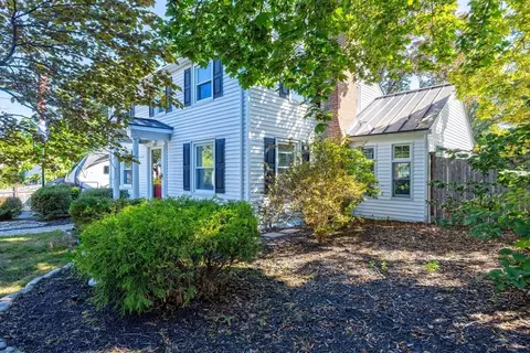 63 Bridle Path, Springfield, MA 01118 photo 32