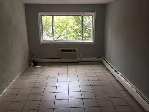 150 Second #204, Framingham, MA 01702 photo 6