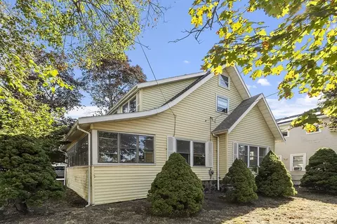 12 Wass St, Lynn, MA 01902