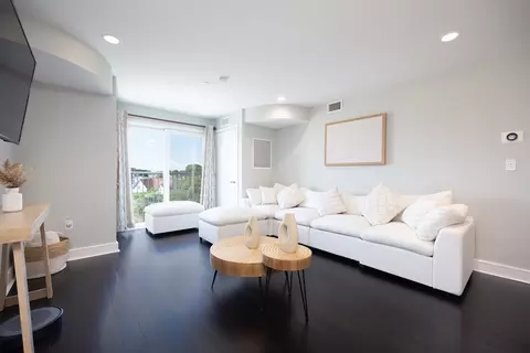 770 Washington Ave #405, Revere, MA 02151