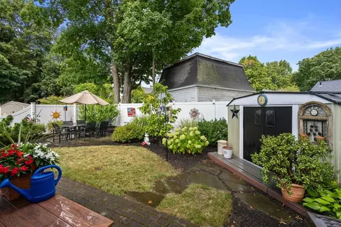 11 Brooks St, Maynard, MA 01754 photo 32